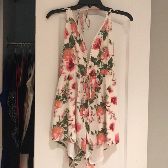 Tobi Dresses & Skirts - Tobi Floral Romper
